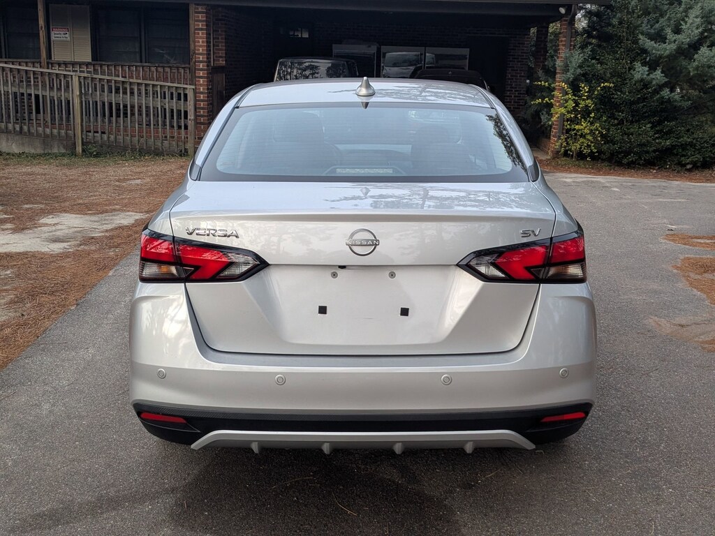 Used 2023 Nissan Versa 1.6 SV Sedan