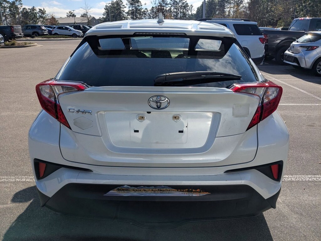 Used 2021 Toyota C-HR LE SUV