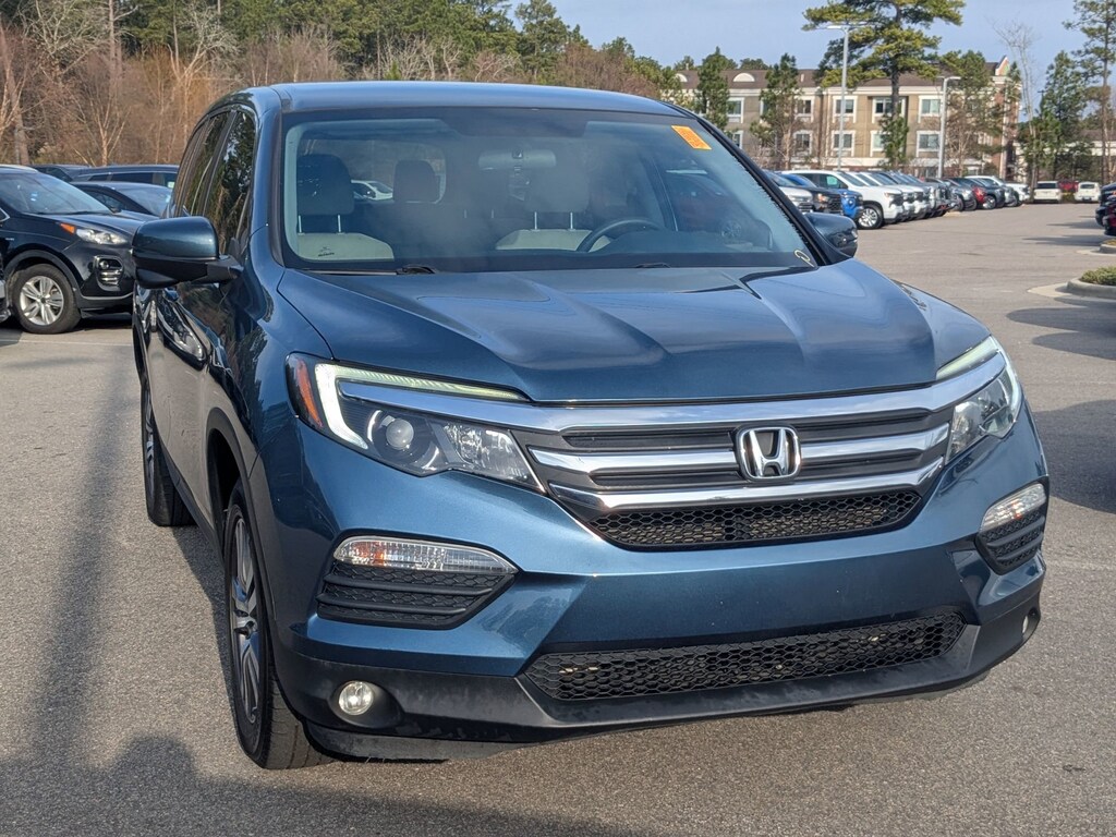 Used 2018 Honda Pilot EX AWD SUV