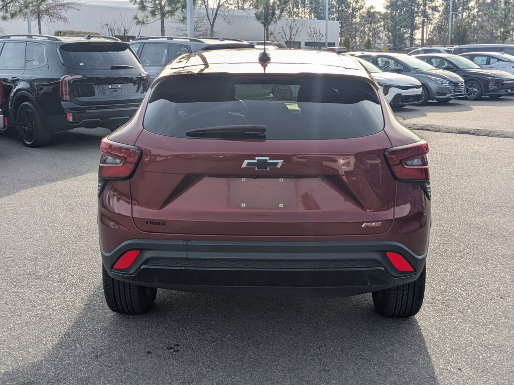 Used 2024 Chevrolet Trax 1RS SUV
