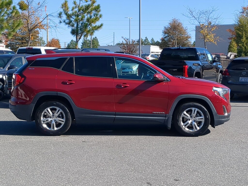 Used 2020 GMC Terrain SLE SUV