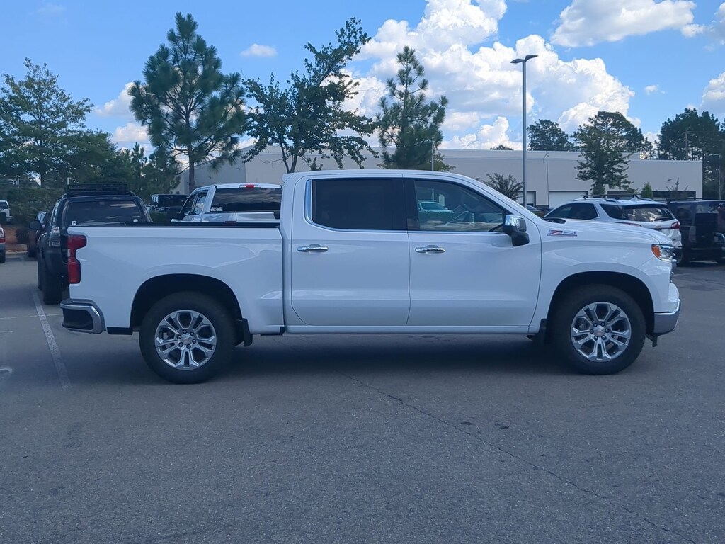 New 2026 Chevrolet Silverado 1500 LTZ Truck Crew Cab