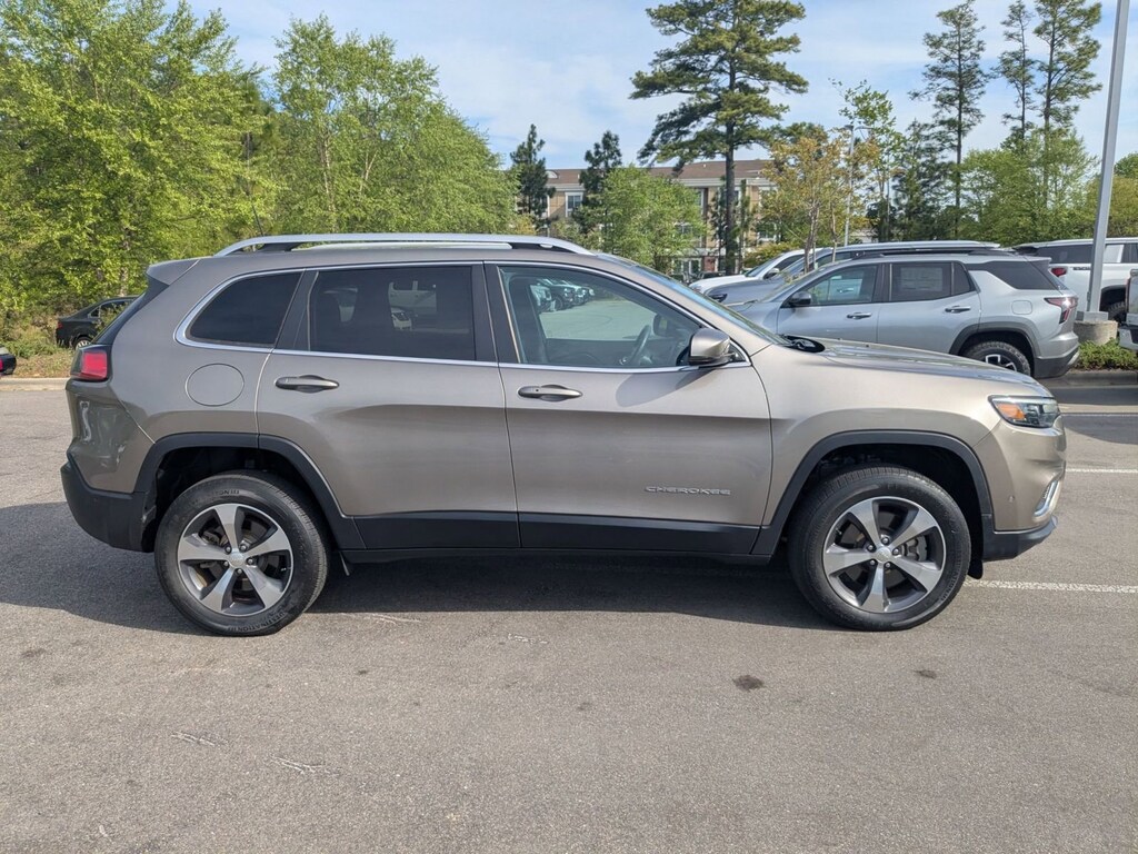 Used 2019 Jeep Cherokee Limited 4x4 SUV