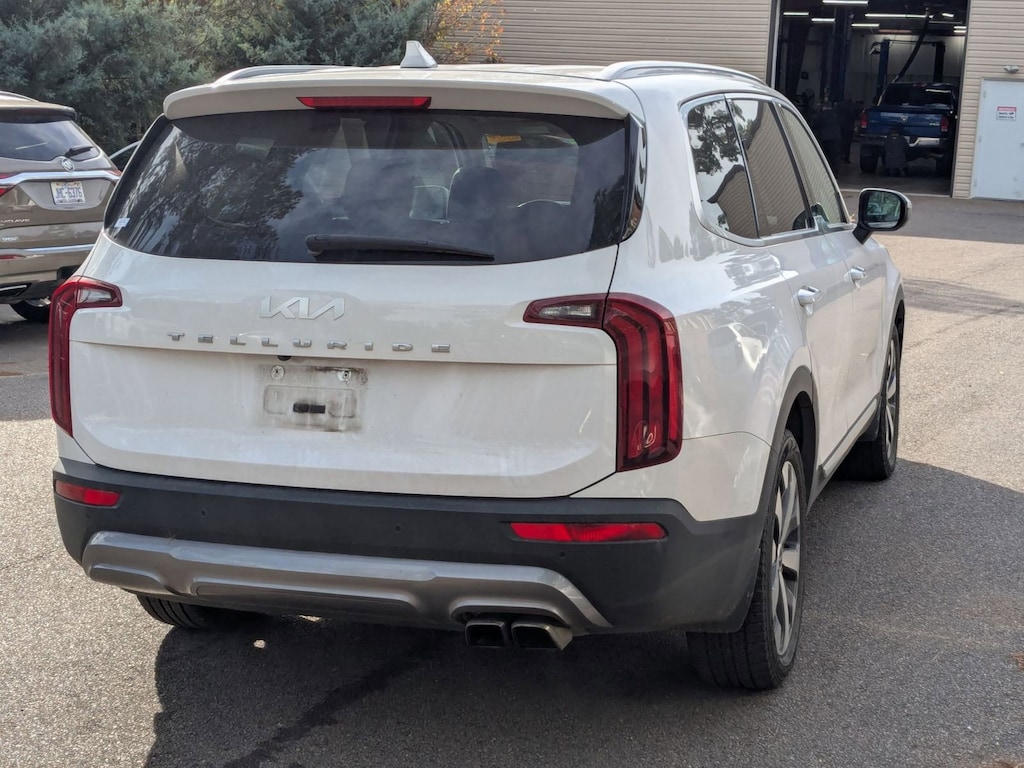 Used 2022 Kia Telluride S SUV