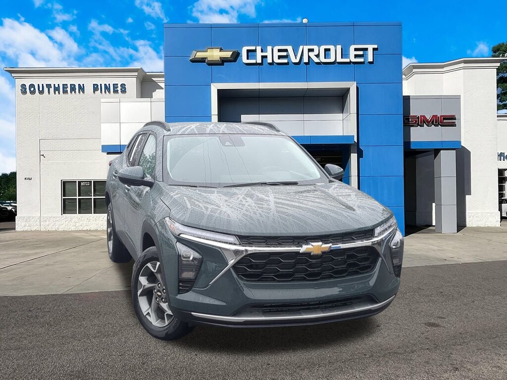 New 2026 Chevrolet Trax LT SUV