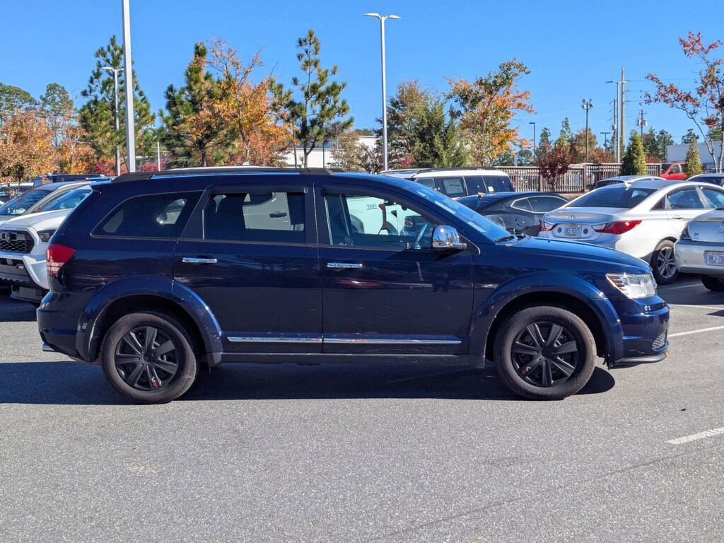 Used 2020 Dodge Journey SE Value SUV