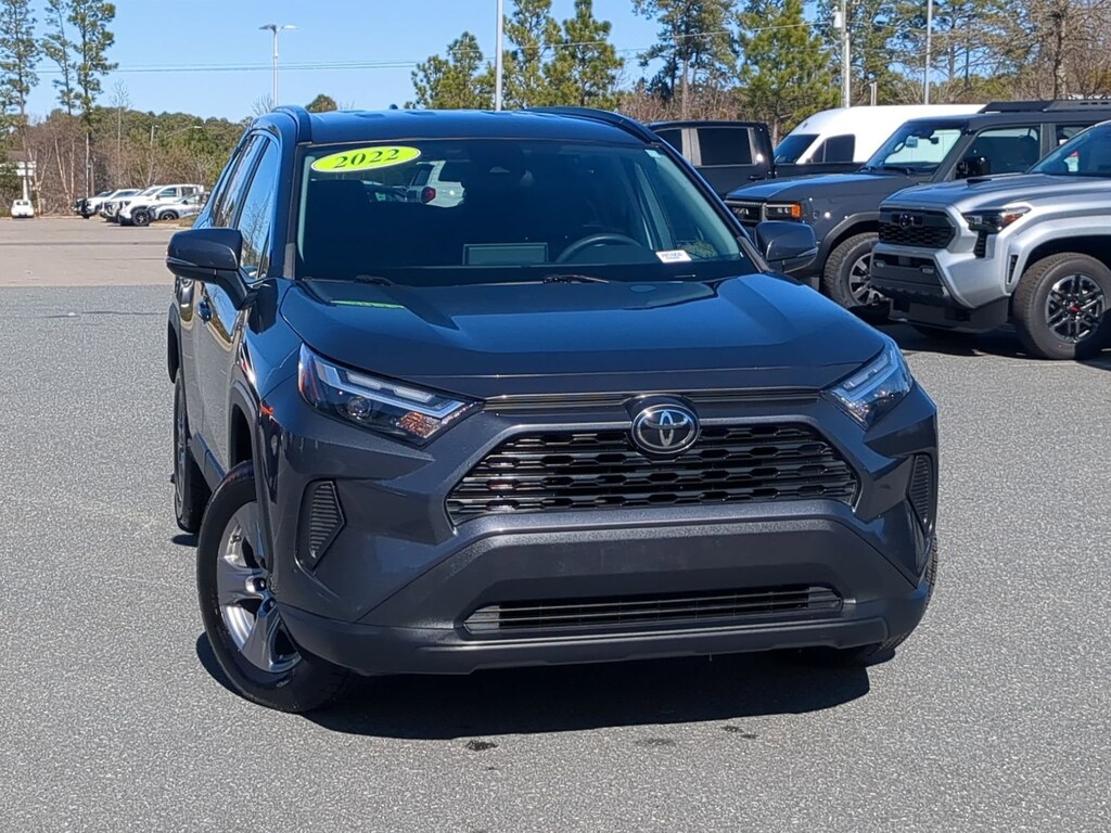 Used 2022 Toyota RAV4 XLE SUV
