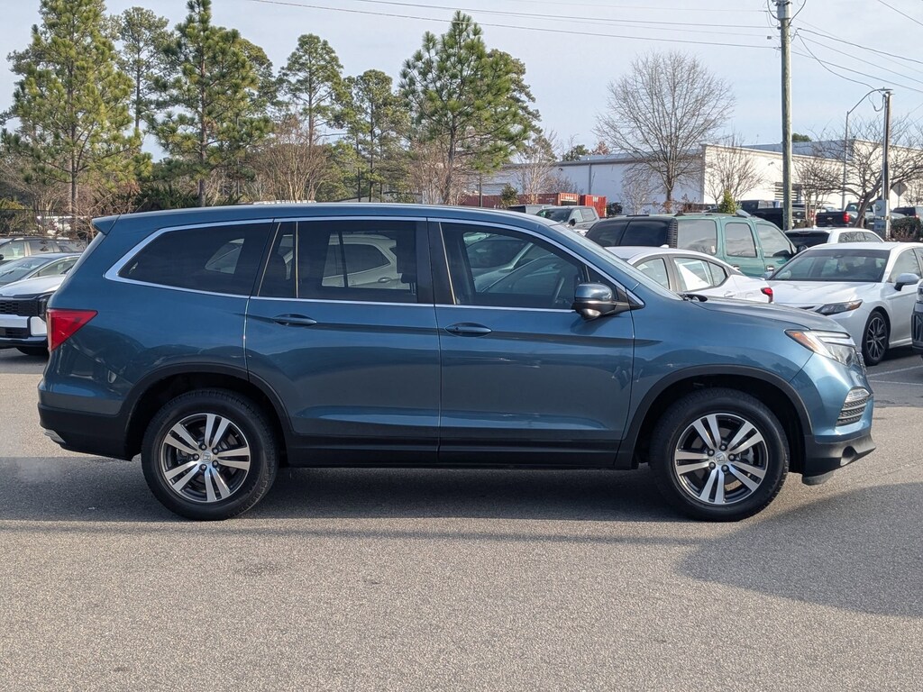 Used 2018 Honda Pilot EX AWD SUV