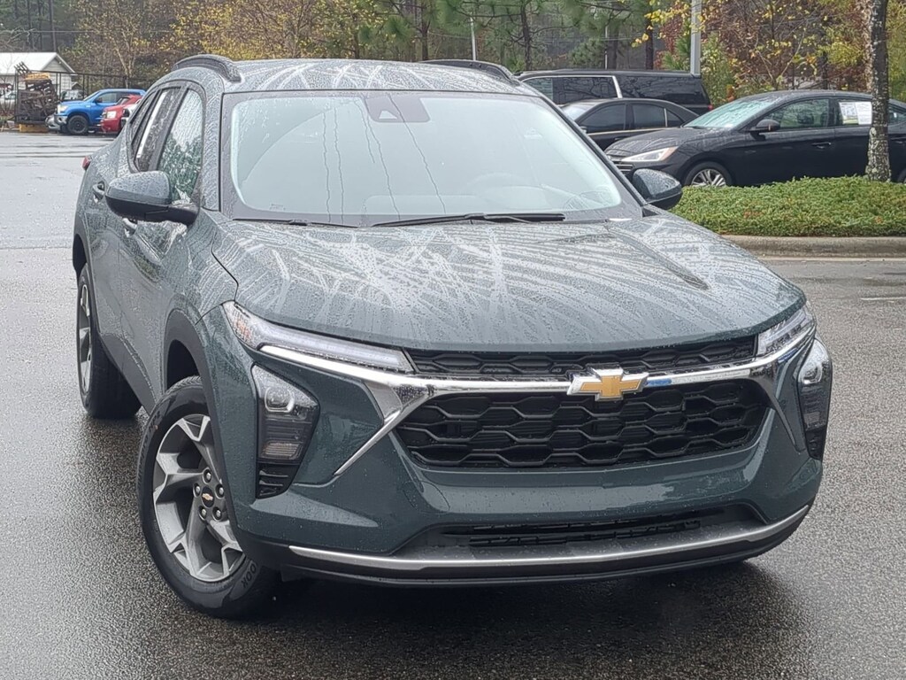 New 2026 Chevrolet Trax LT SUV