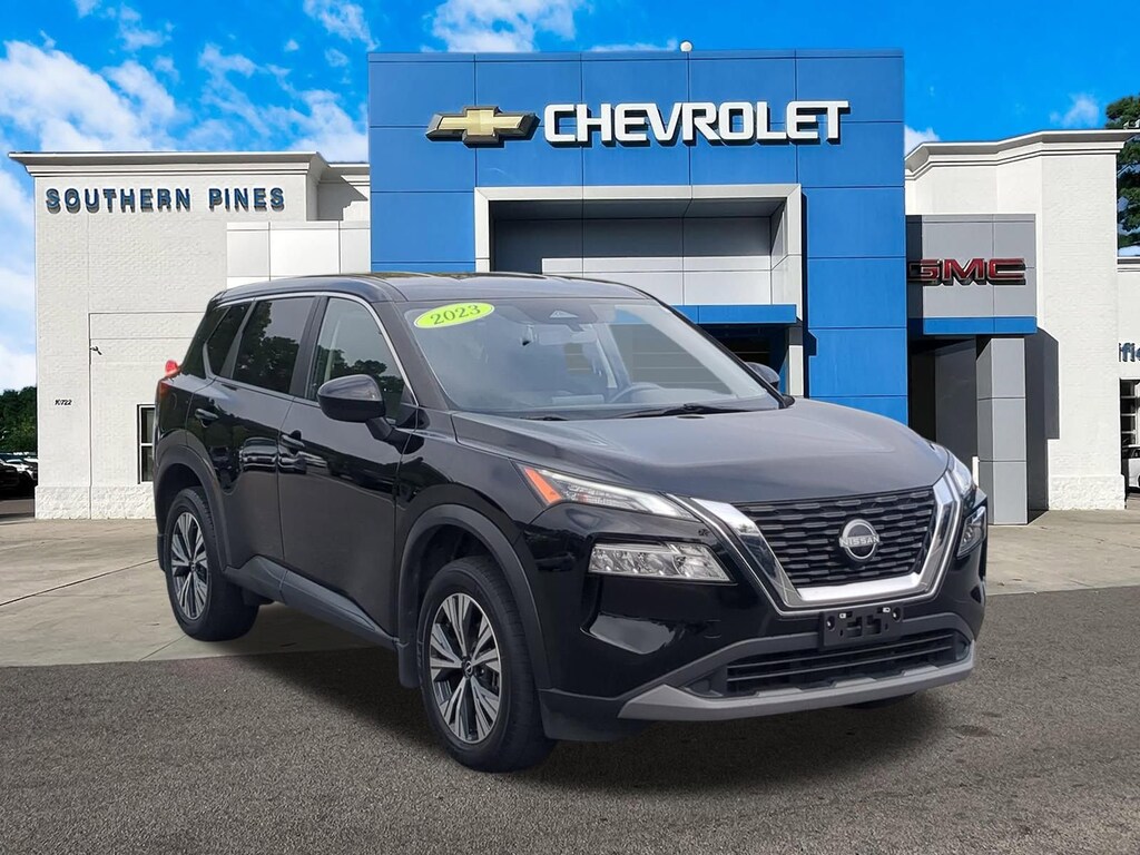 Used 2023 Nissan Rogue SV SUV