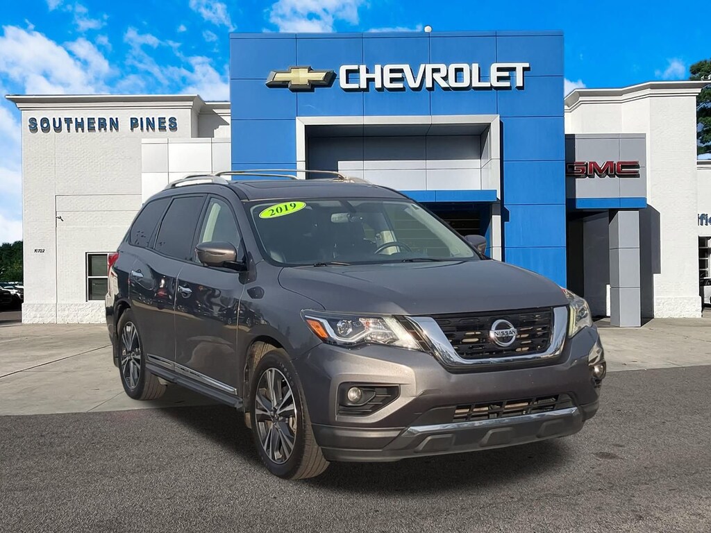 Used 2019 Nissan Pathfinder Platinum SUV