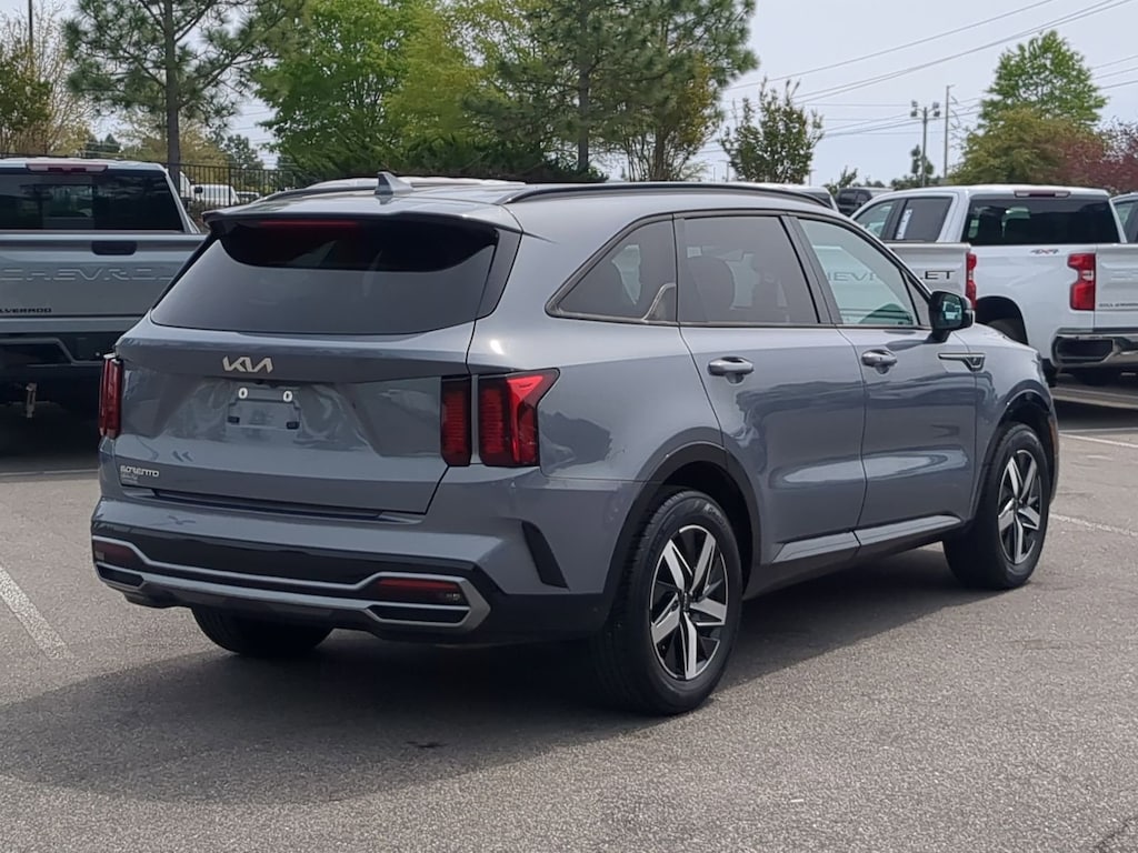 Used 2023 Kia Sorento S SUV