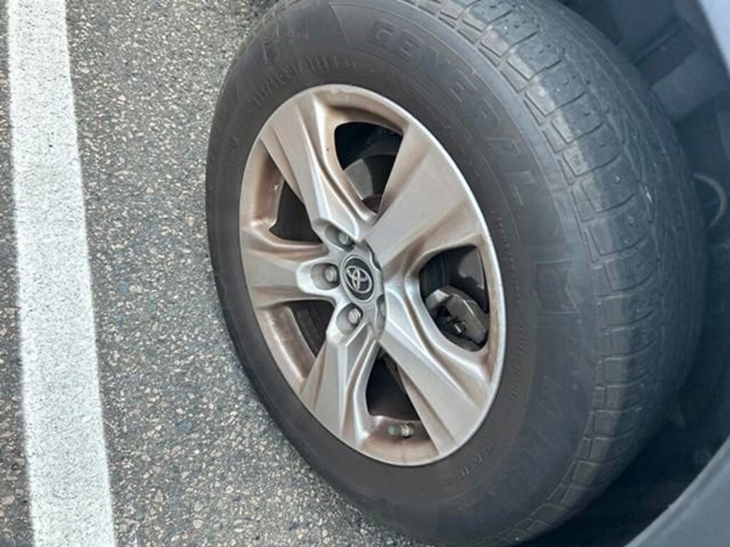 Used 2019 Toyota RAV4 XLE SUV