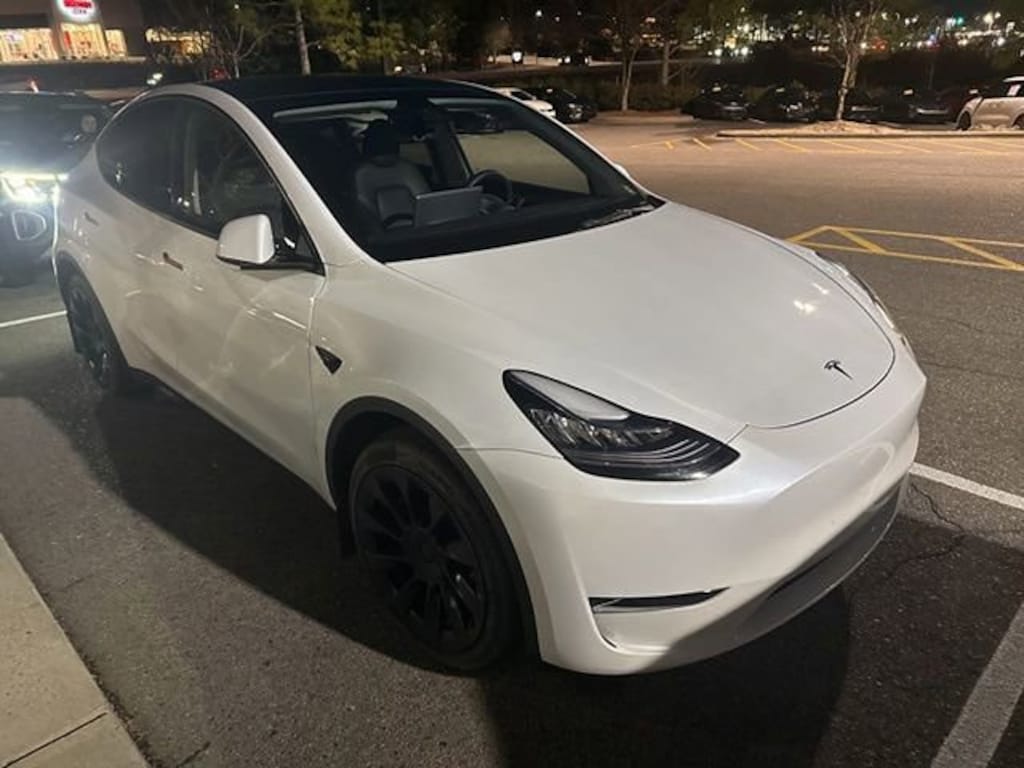 Used 2023 Tesla Model Y Long Range SUV