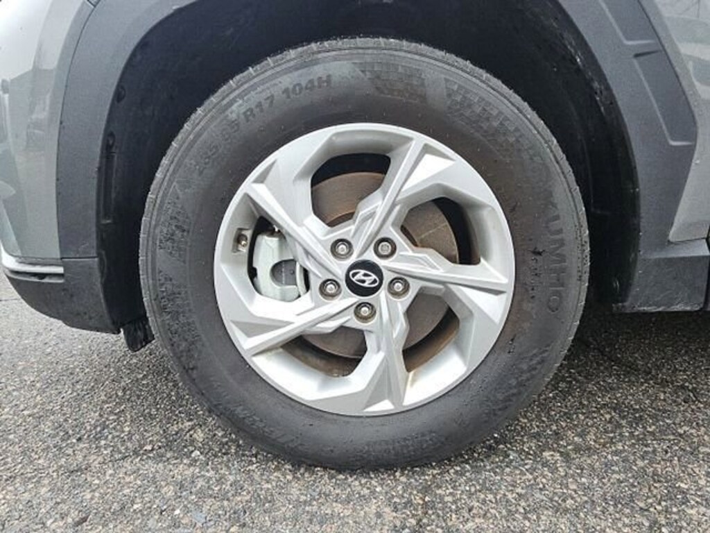 Used 2024 Hyundai Tucson SE SUV