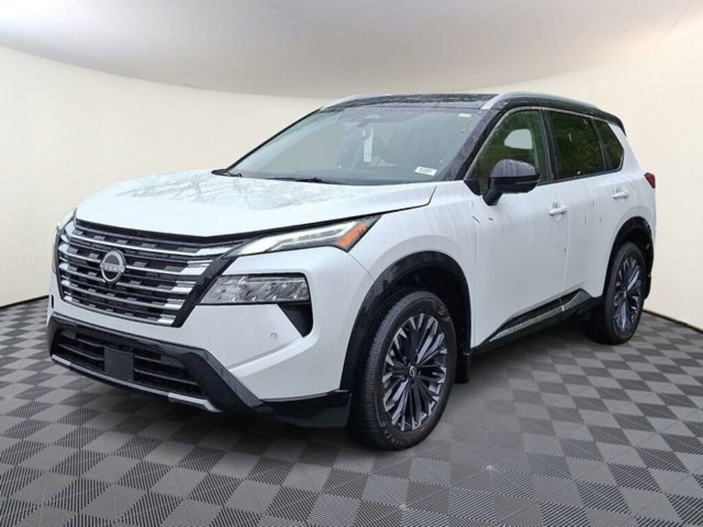 New 2026 Nissan Rogue Platinum SUV