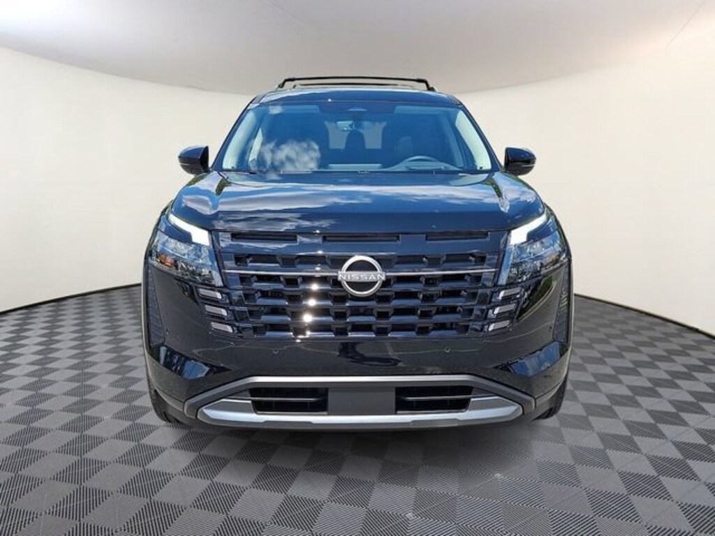 New 2026 Nissan Pathfinder Platinum SUV