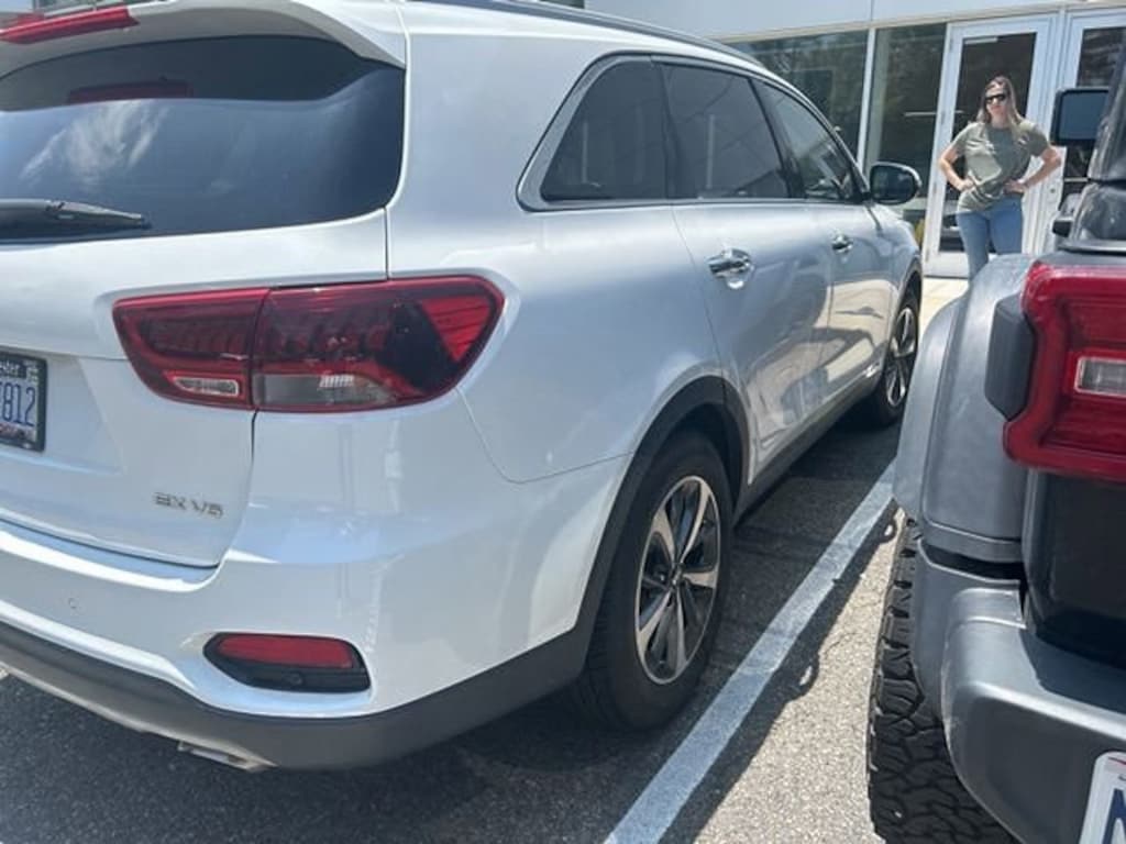 Used 2019 Kia Sorento 3.3L EX SUV