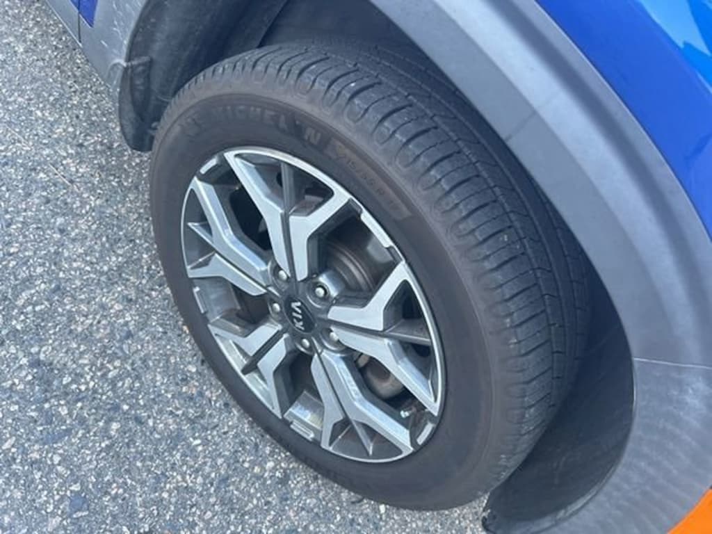 Used 2021 Kia Seltos EX SUV