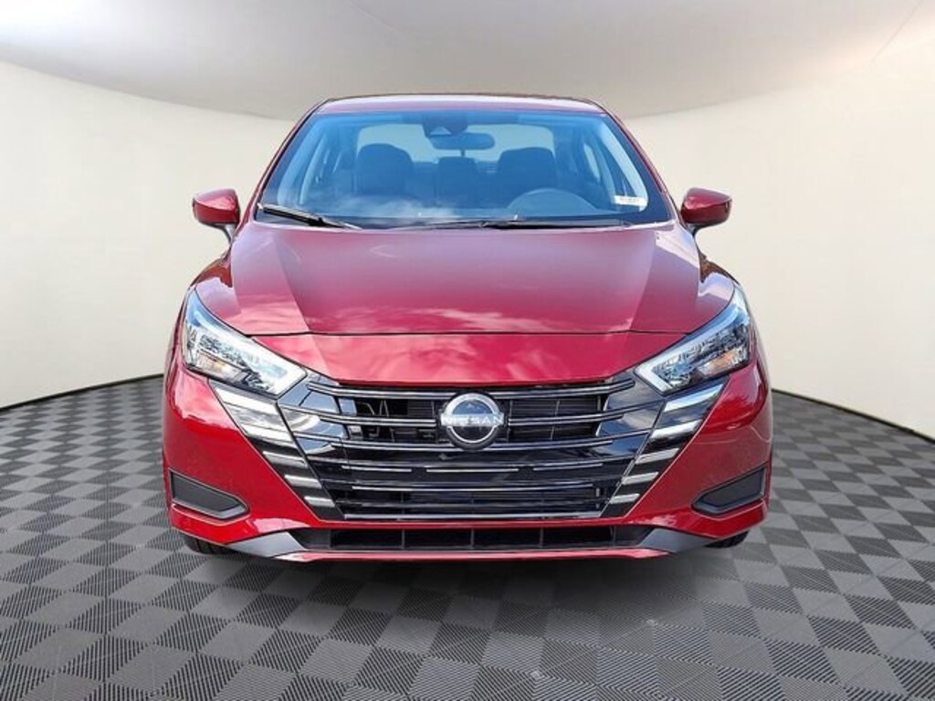 New 2025 Nissan Versa 1.6 SV Sedan