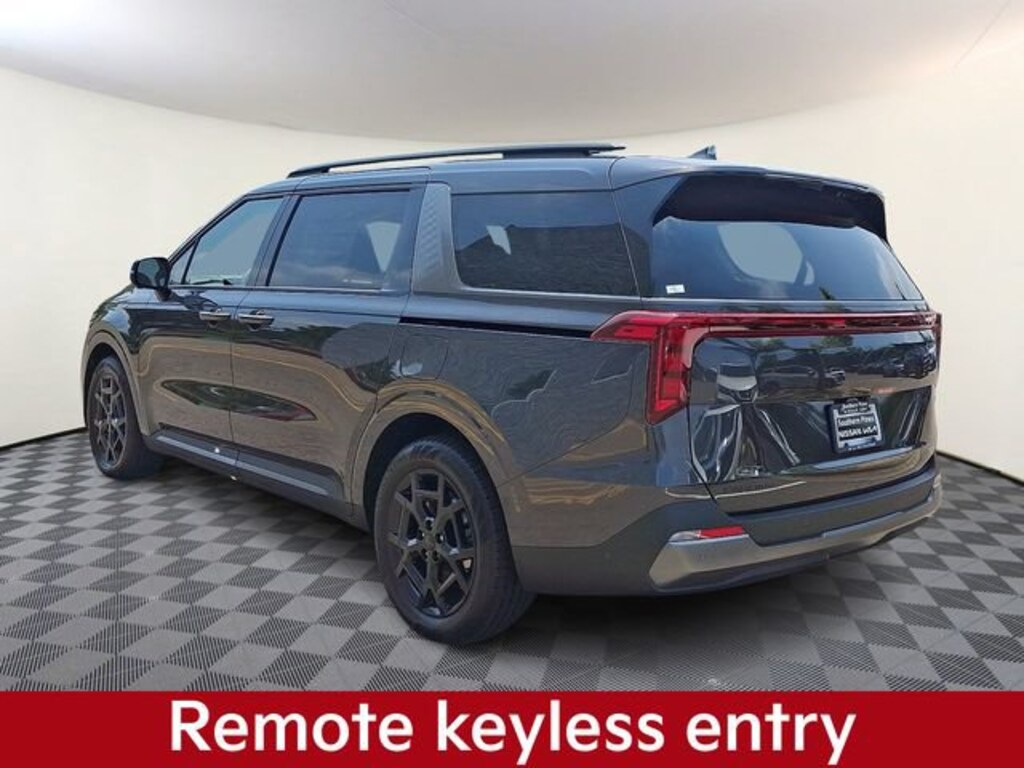 New 2026 Kia Carnival Hybrid SX Van Passenger Van