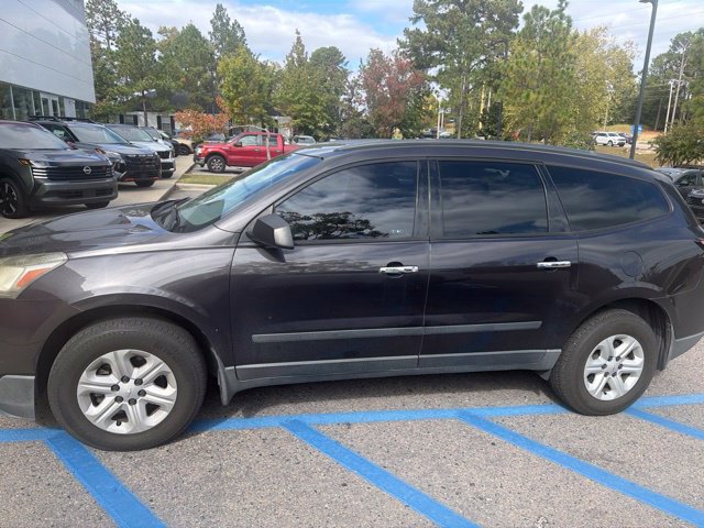 Used 2017 Chevrolet Traverse LS SUV