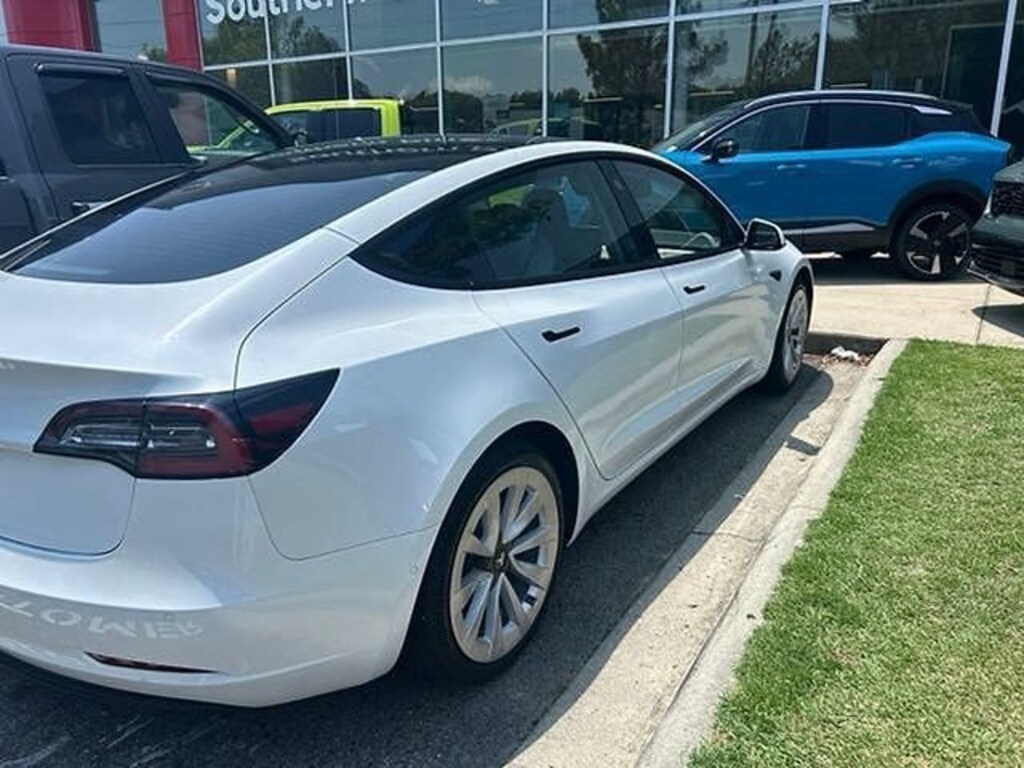 Used 2021 Tesla Model 3 Standard Range Plus Sedan