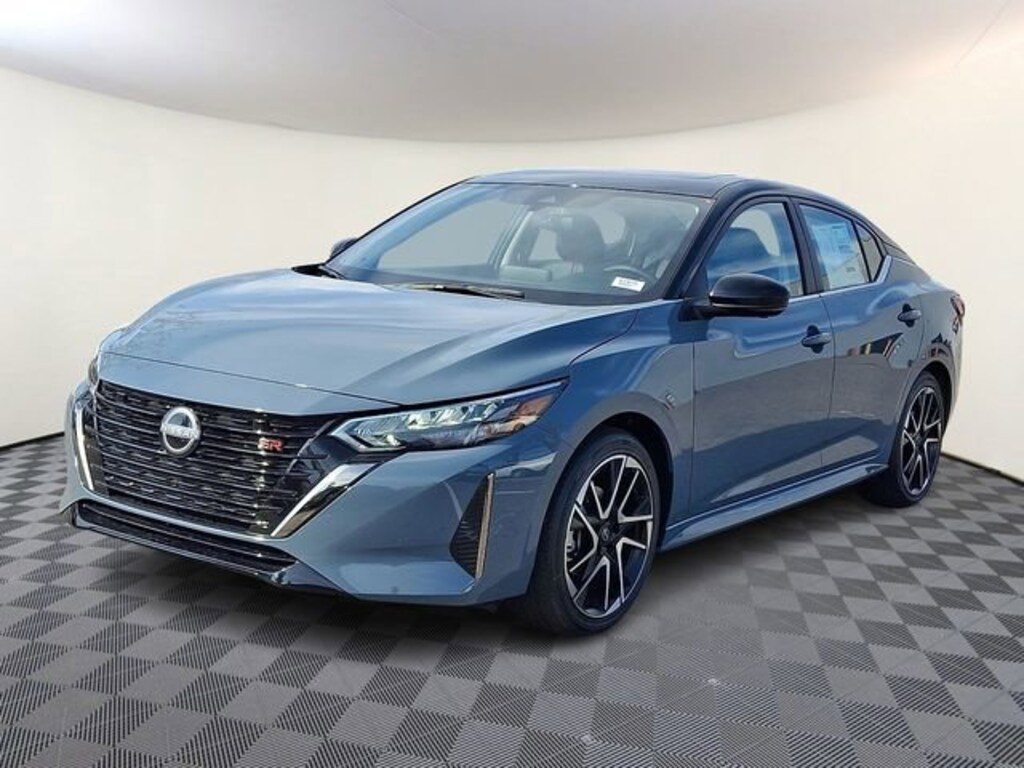 New 2025 Nissan Sentra SR Sedan