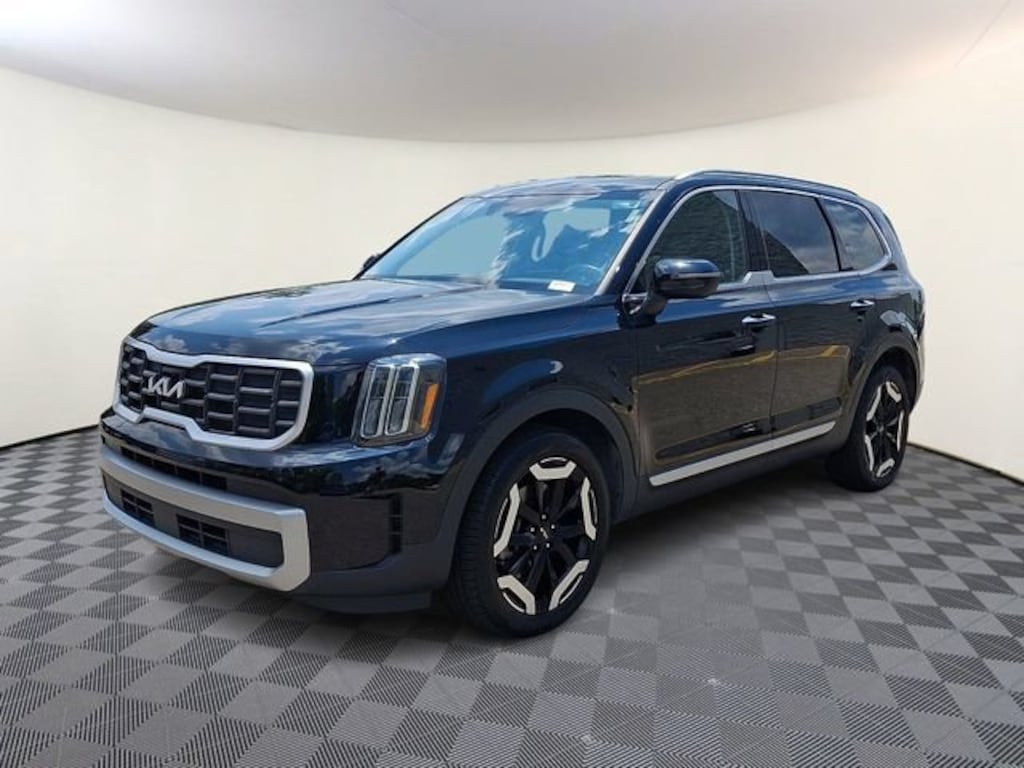 Used 2023 Kia Telluride S SUV