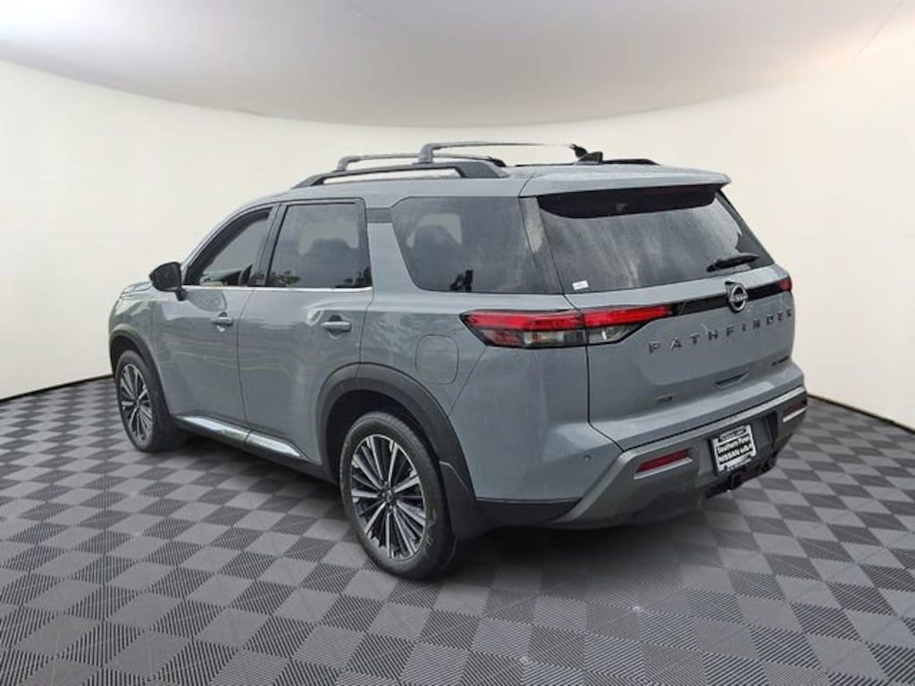 New 2026 Nissan Pathfinder Platinum SUV