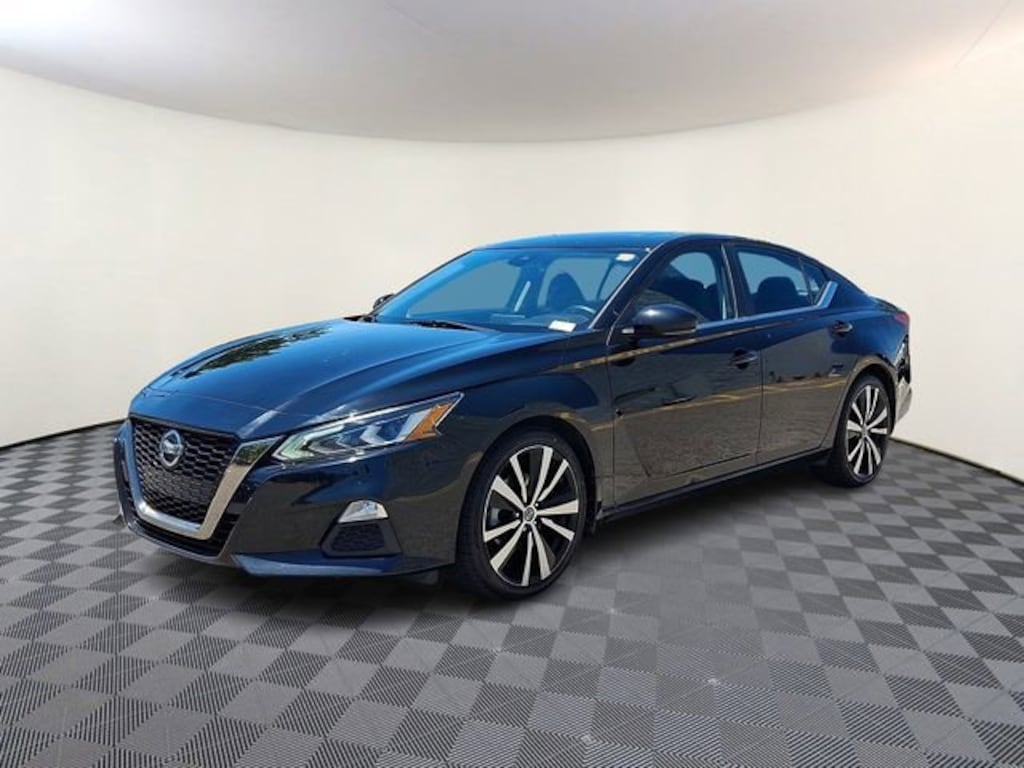 Used 2021 Nissan Altima 2.5 SR Sedan