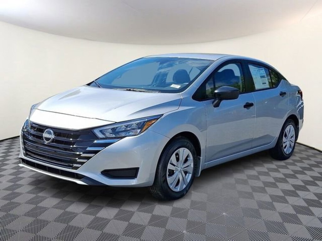 New 2025 Nissan Versa 1.6 S Sedan