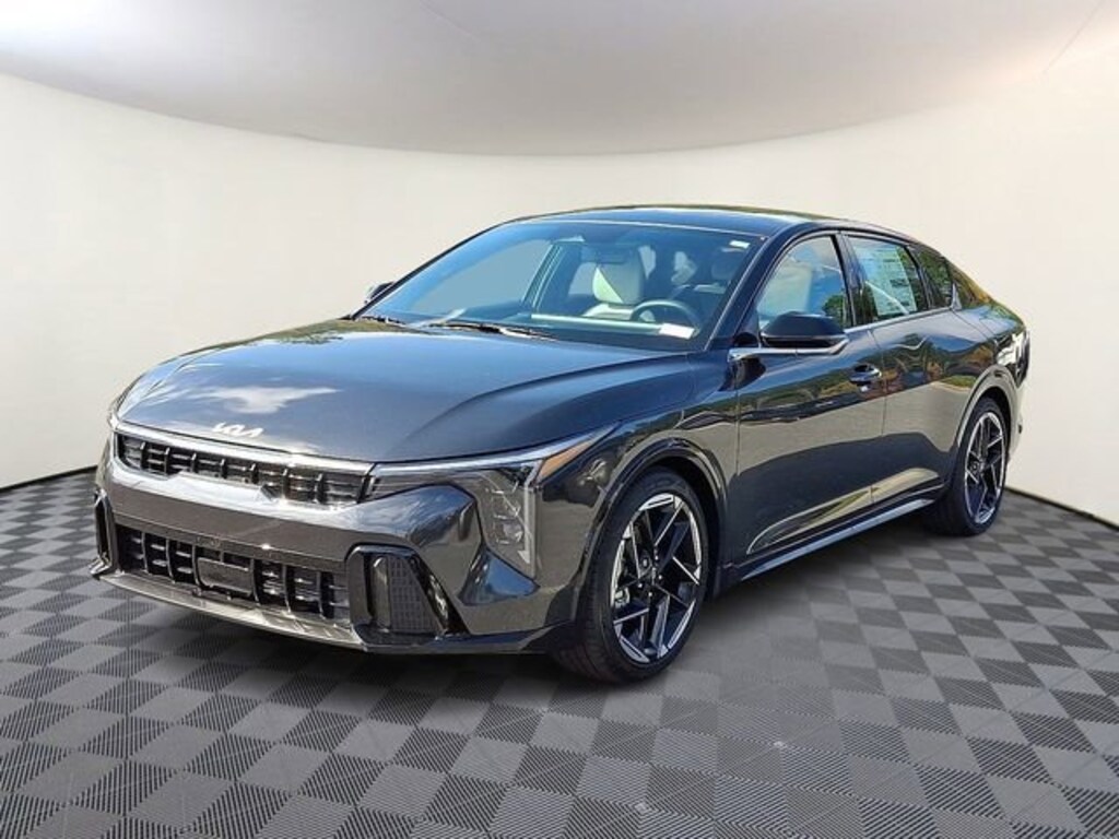 New 2025 Kia K4 GT-Line Sedan