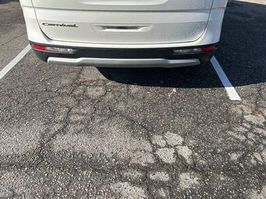 Certified 2022 Kia Carnival EX MPV