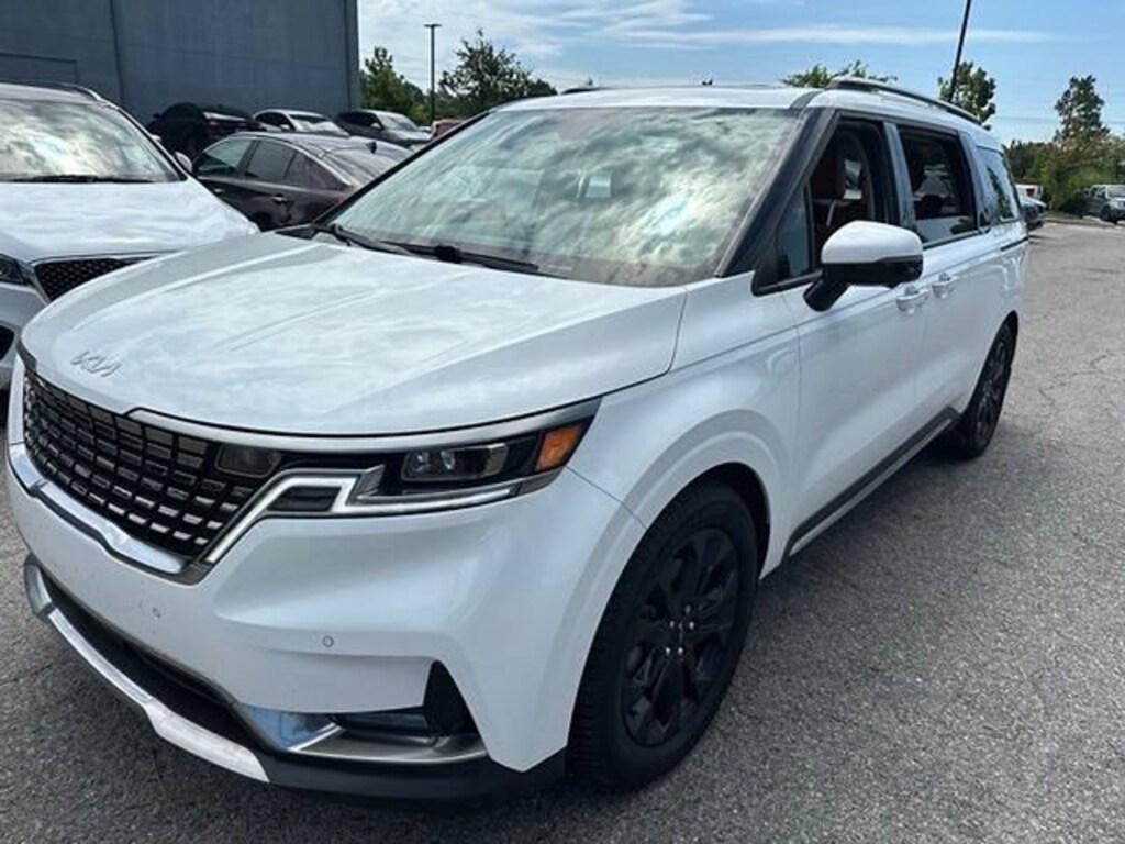 Certified 2024 Kia Carnival SX Prestige MPV