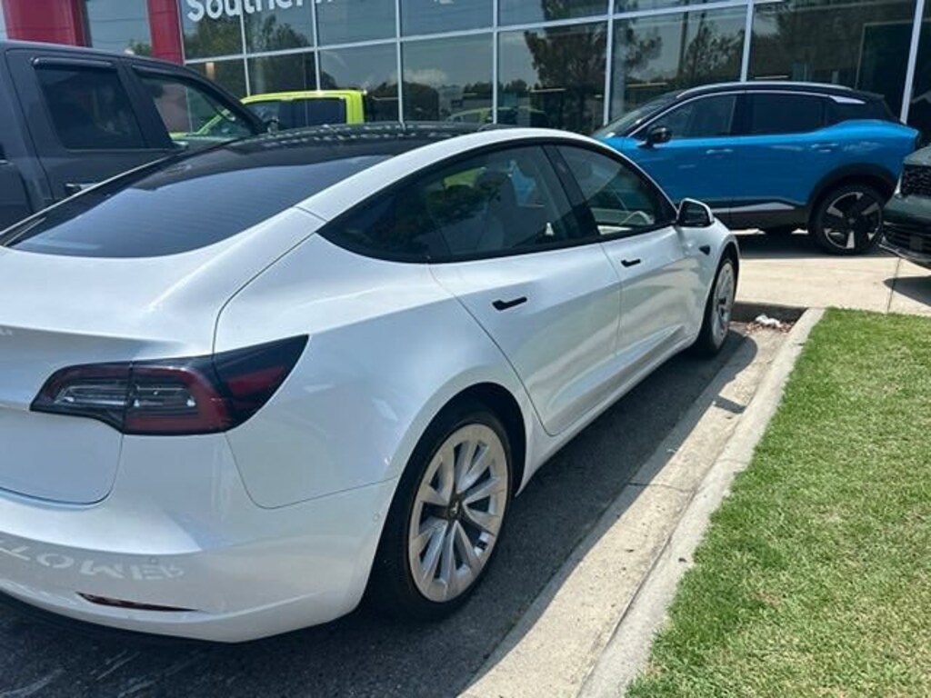 Used 2021 Tesla Model 3 Standard Range Plus Sedan