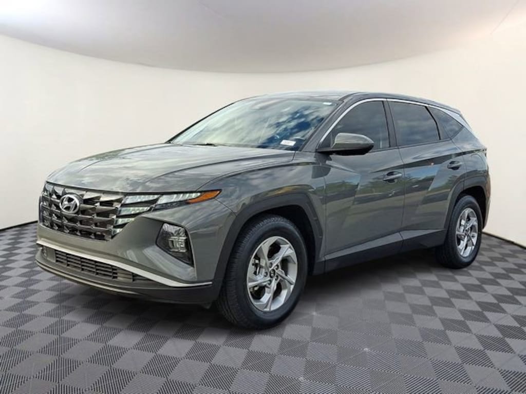 Used 2024 Hyundai Tucson SE SUV