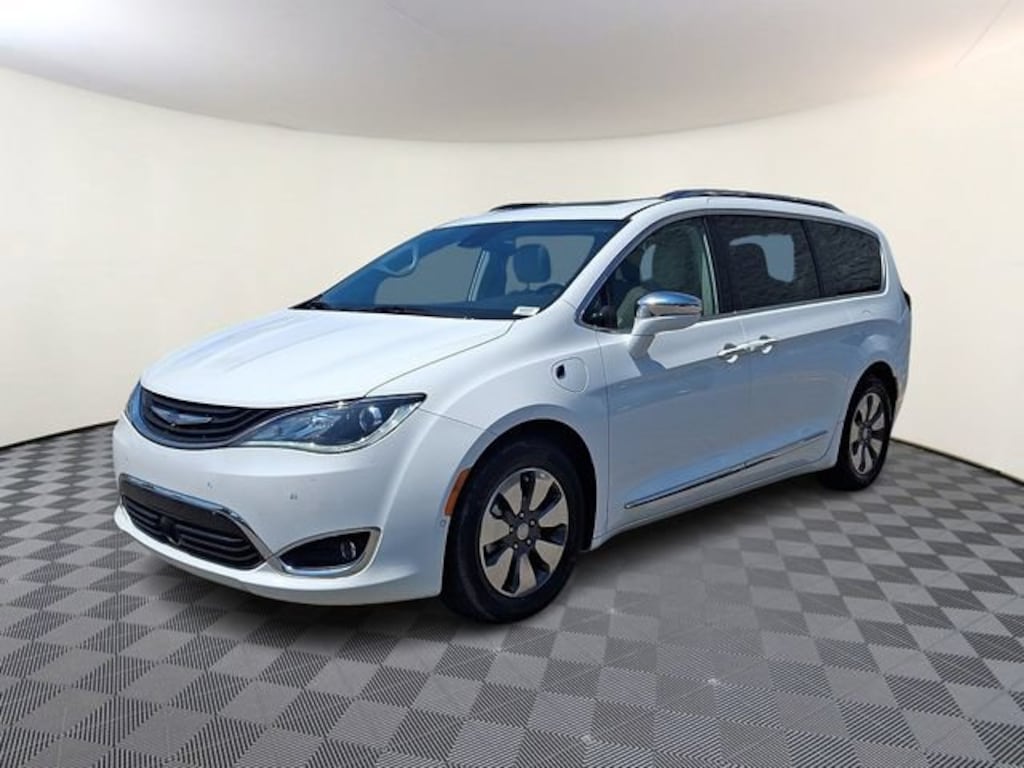 Used 2018 Chrysler Pacifica Hybrid Limited Van Passenger Van
