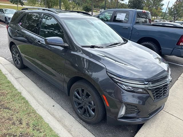 2023 Chevrolet Equinox RS photo 2
