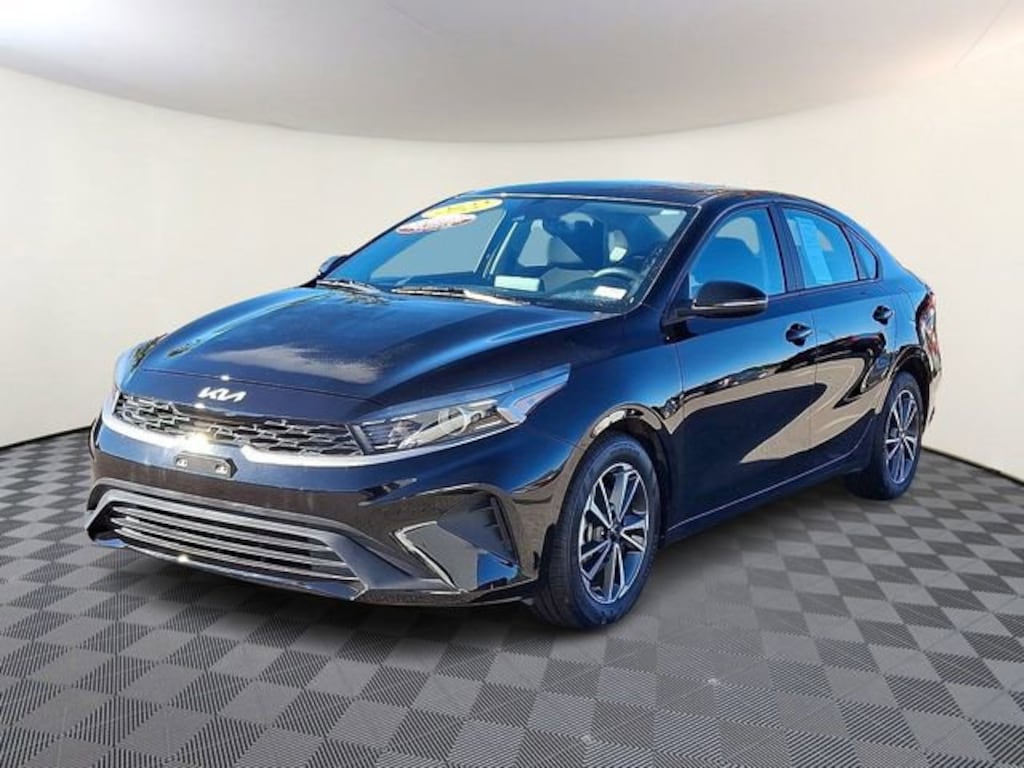 Certified 2022 Kia Forte LXS Sedan