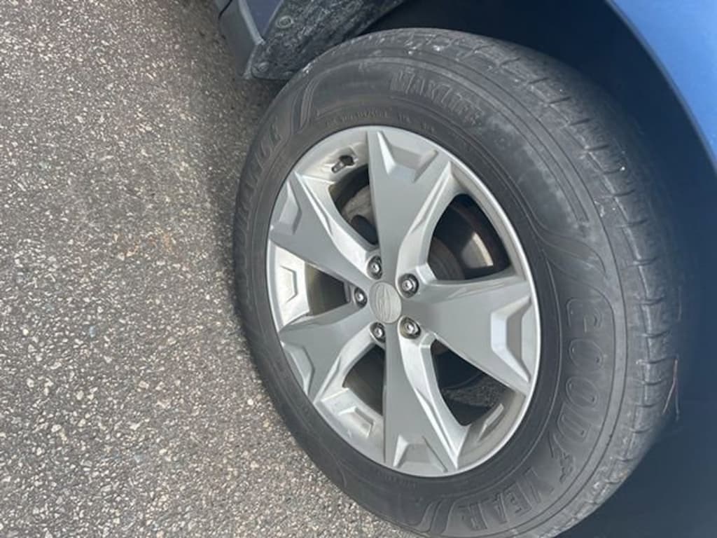 Used 2015 Subaru Forester 2.5i Limited (CVT) SUV