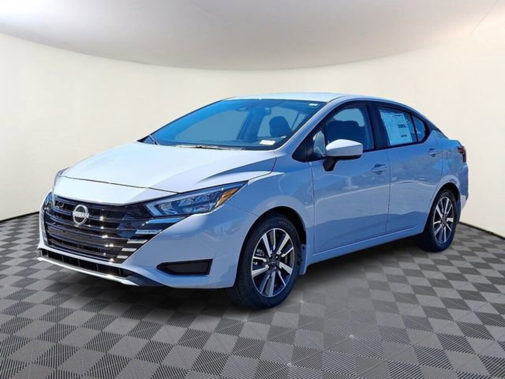 New 2025 Nissan Versa 1.6 SV Sedan