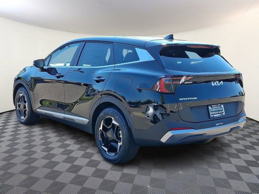New 2026 Kia Sportage EX SUV