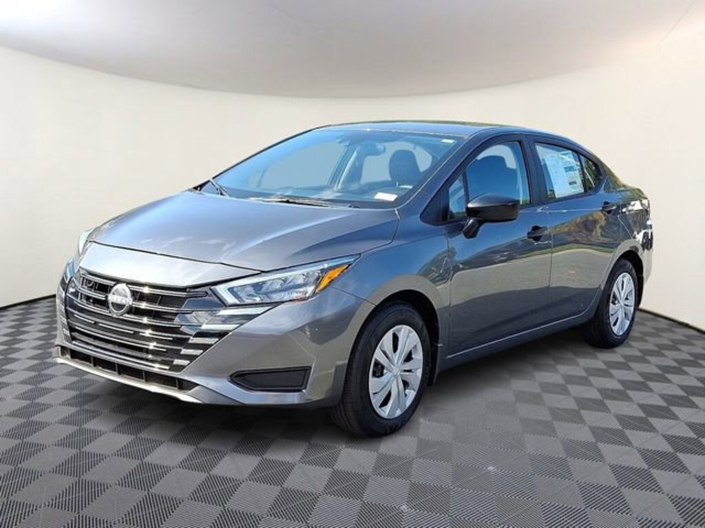 New 2025 Nissan Versa 1.6 S Sedan