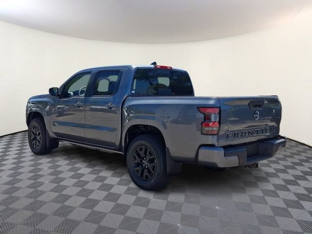 New 2026 Nissan Frontier SV Truck Crew Cab