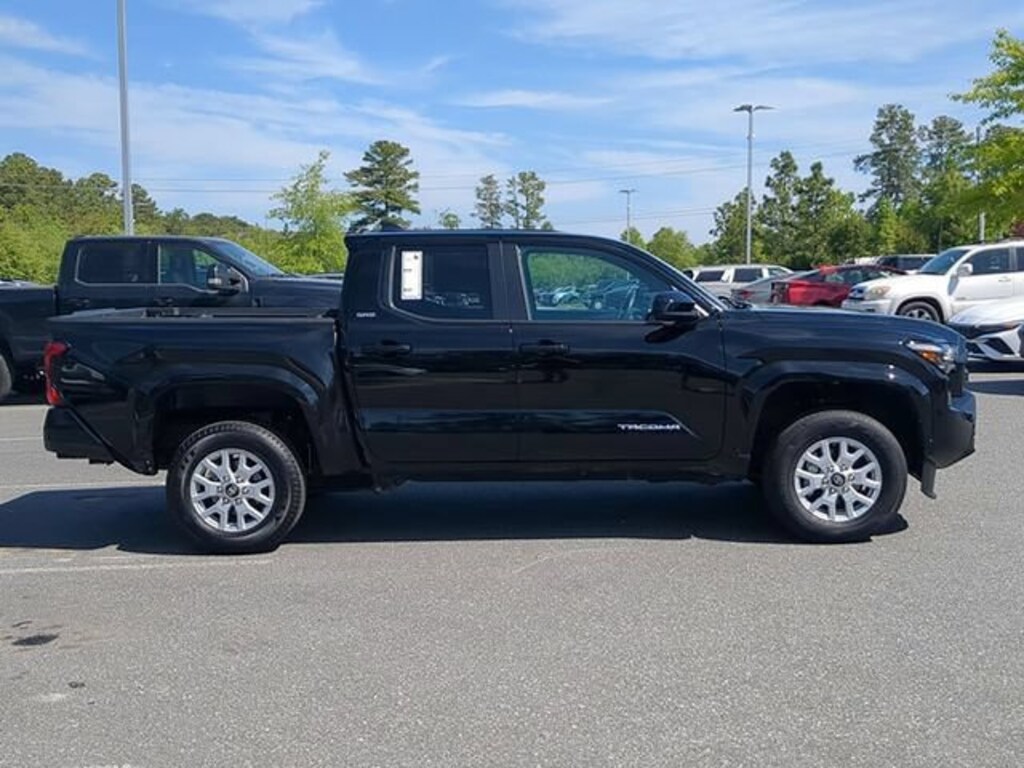 Used 2024 Toyota Tacoma SR5 Truck Double Cab
