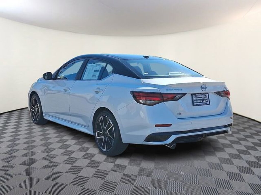 New 2025 Nissan Sentra SR Sedan