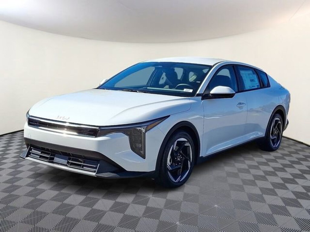 New 2025 Kia K4 EX Sedan