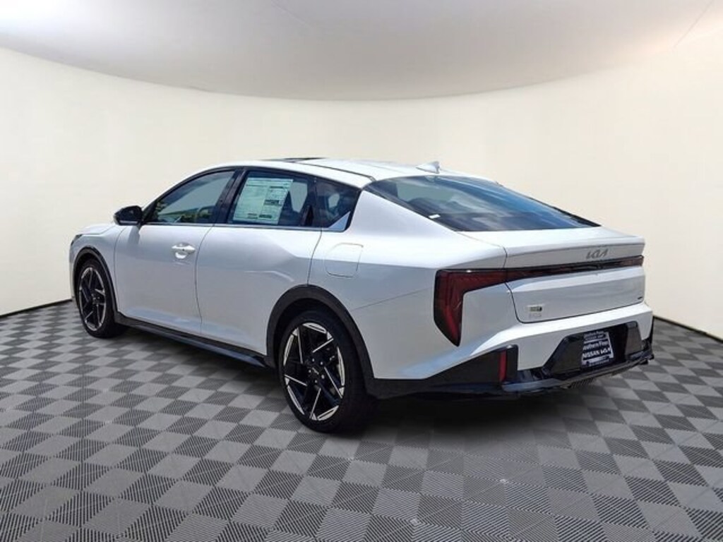 New 2026 Kia K4 GT-Line Sedan