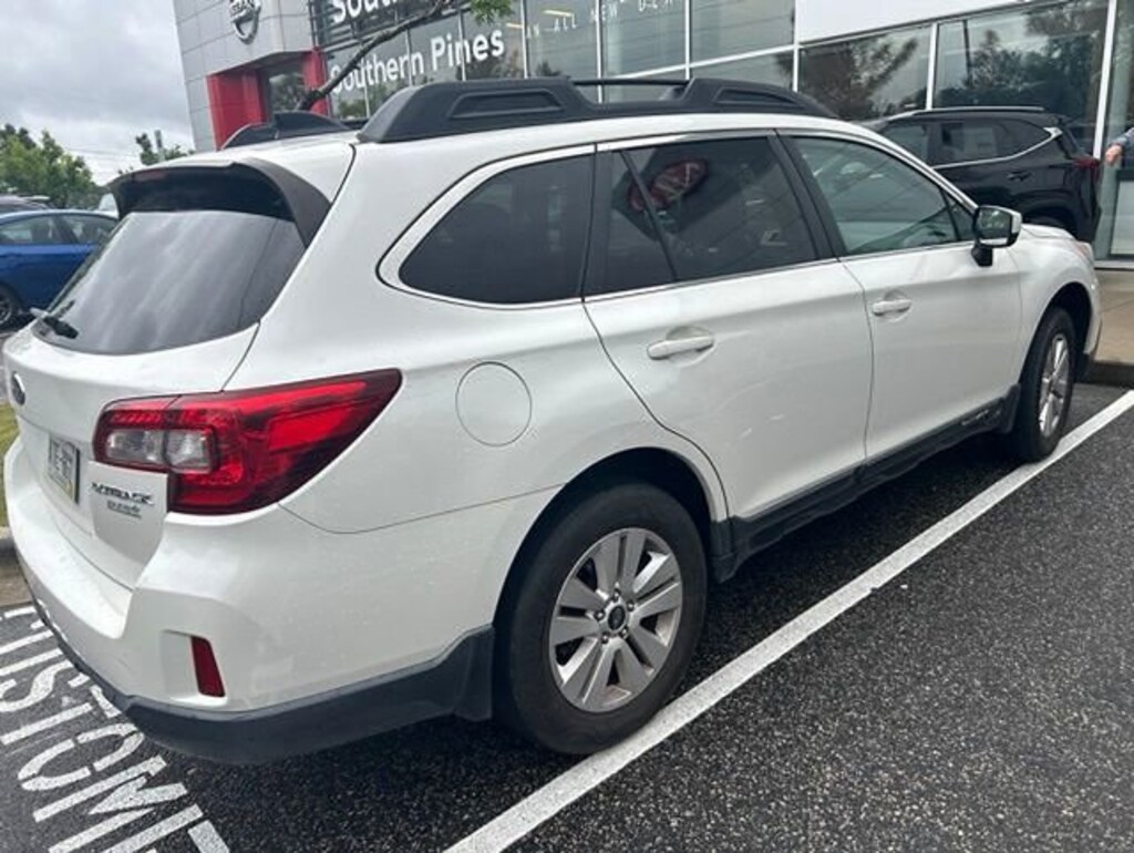 Used 2016 Subaru Outback 2.5i Premium SUV